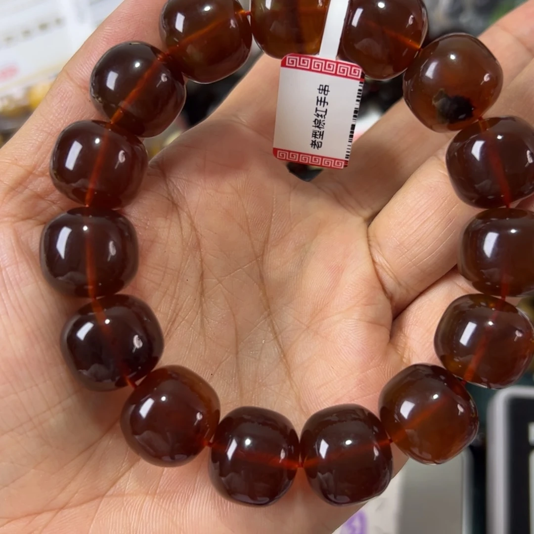 未镶嵌琥珀珠宝奇石525
