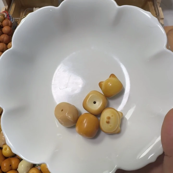 吊坠菩提根/象牙果潇**.