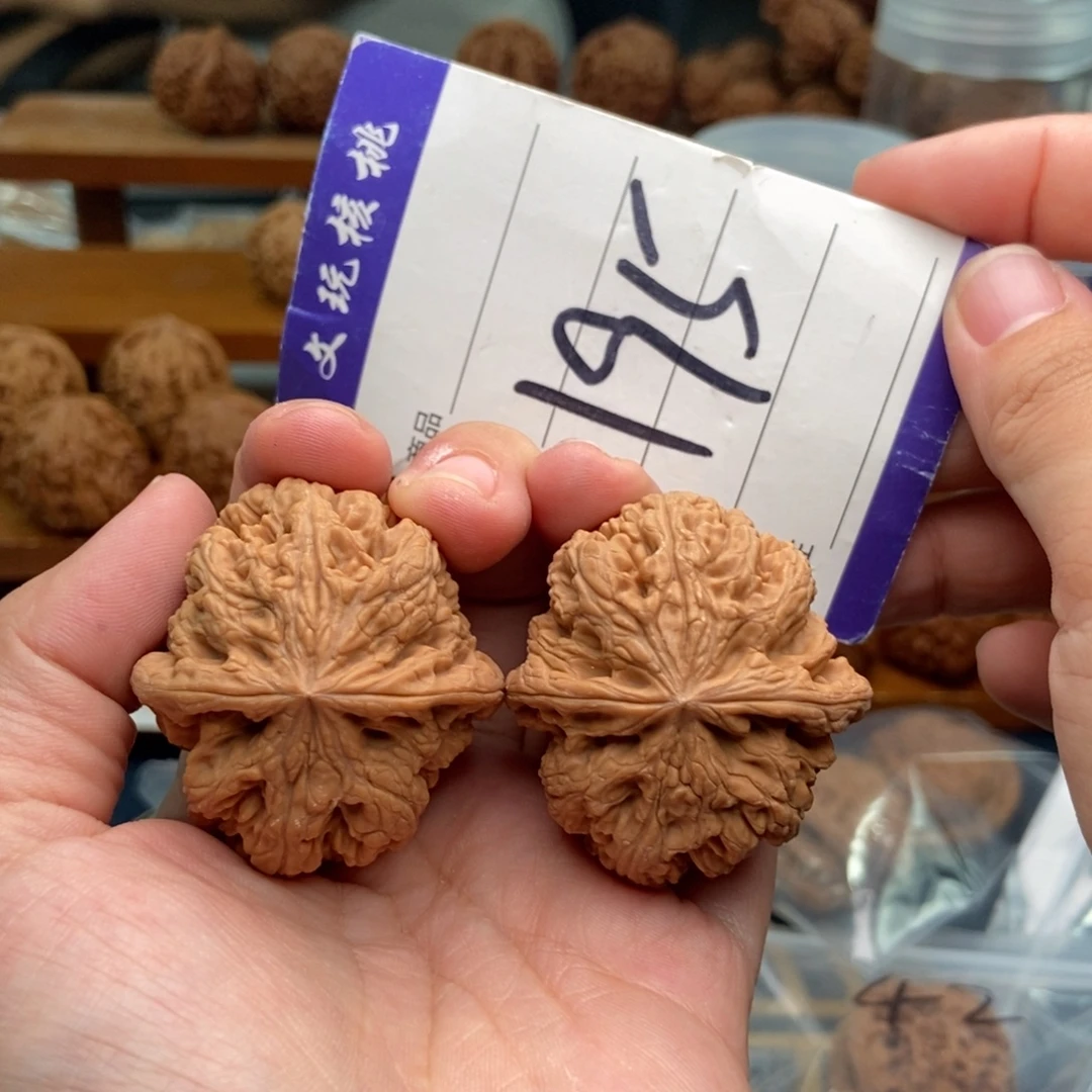 文玩核桃把件39粗筋
