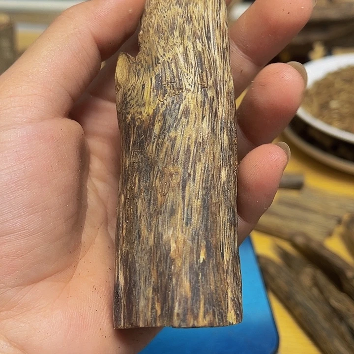 沉香沉香碎屑海南糖结59克