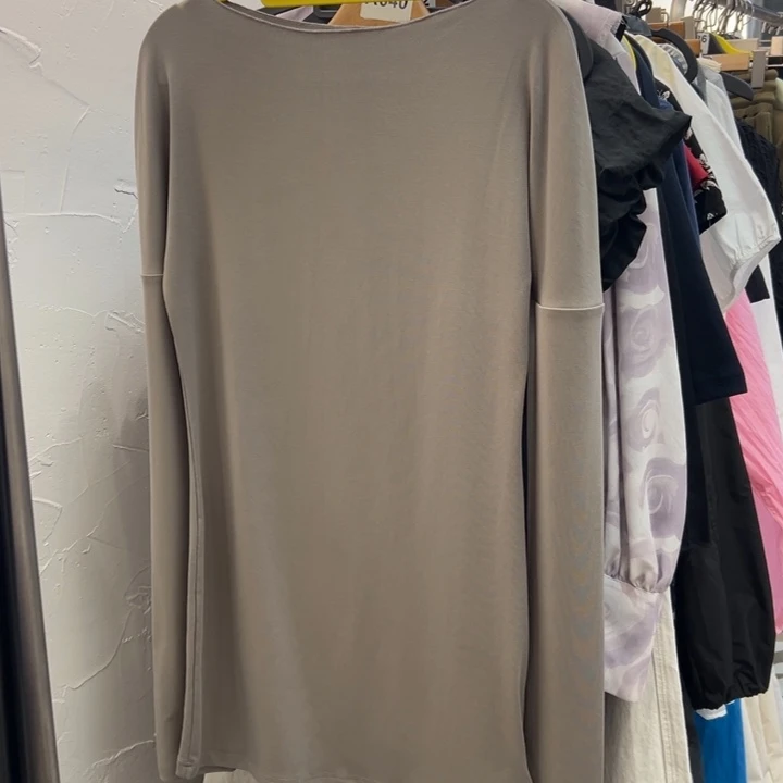 All IN 原版 斜肩中长款T恤S