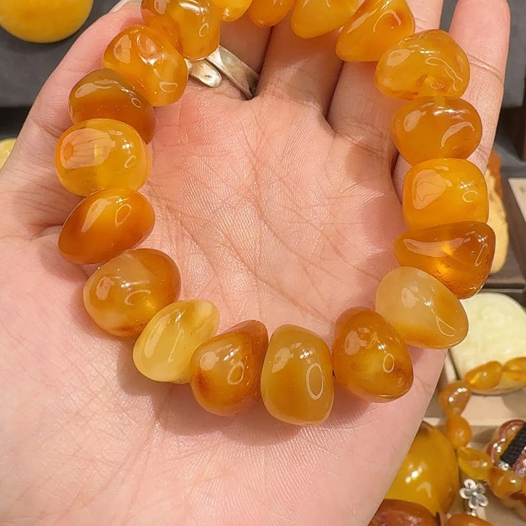 丫***头琥珀未镶嵌裸石我