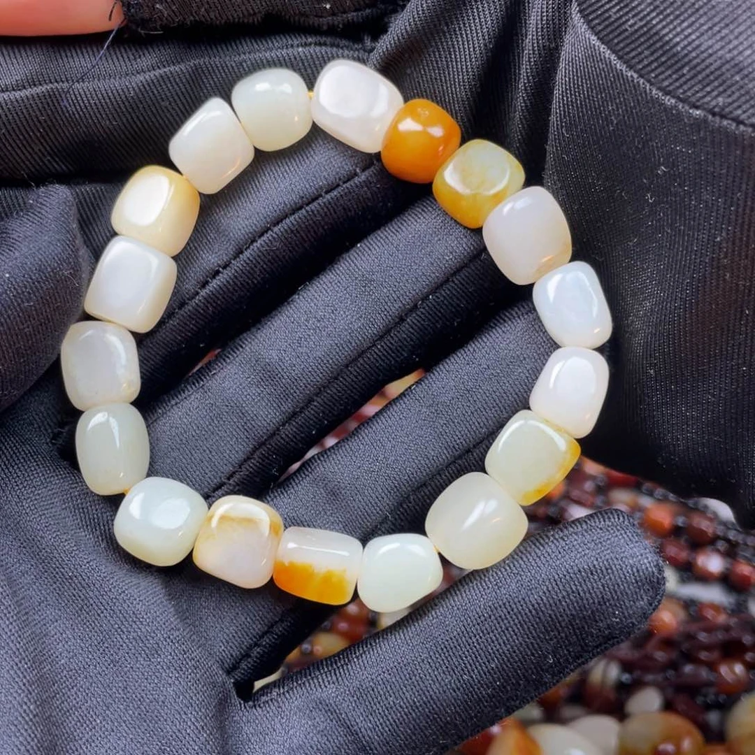 未镶嵌和田玉手链小*