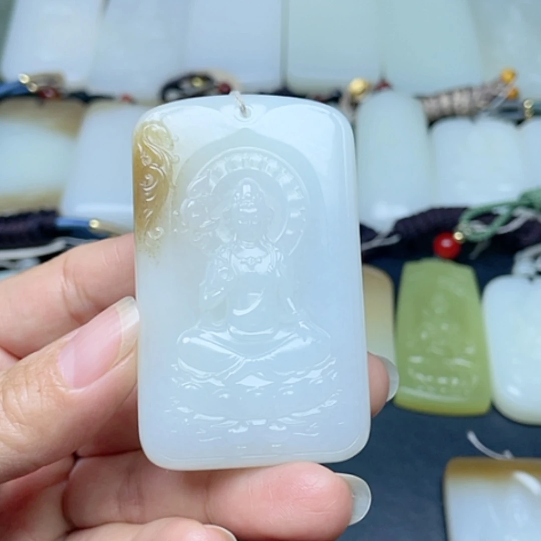 【闪购商品】颈饰未镶嵌和田玉@****?