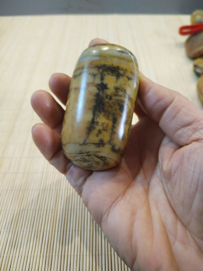 唐河彩玉石精品摆件