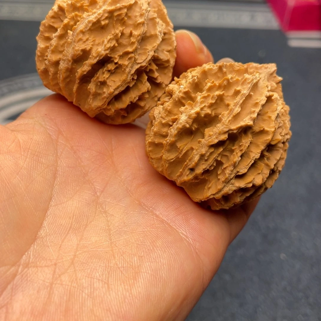 文玩核桃吊坠秦岭核桃04