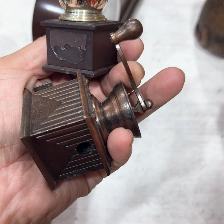 淡*哥新亿阁中古工艺品谨慎参拍