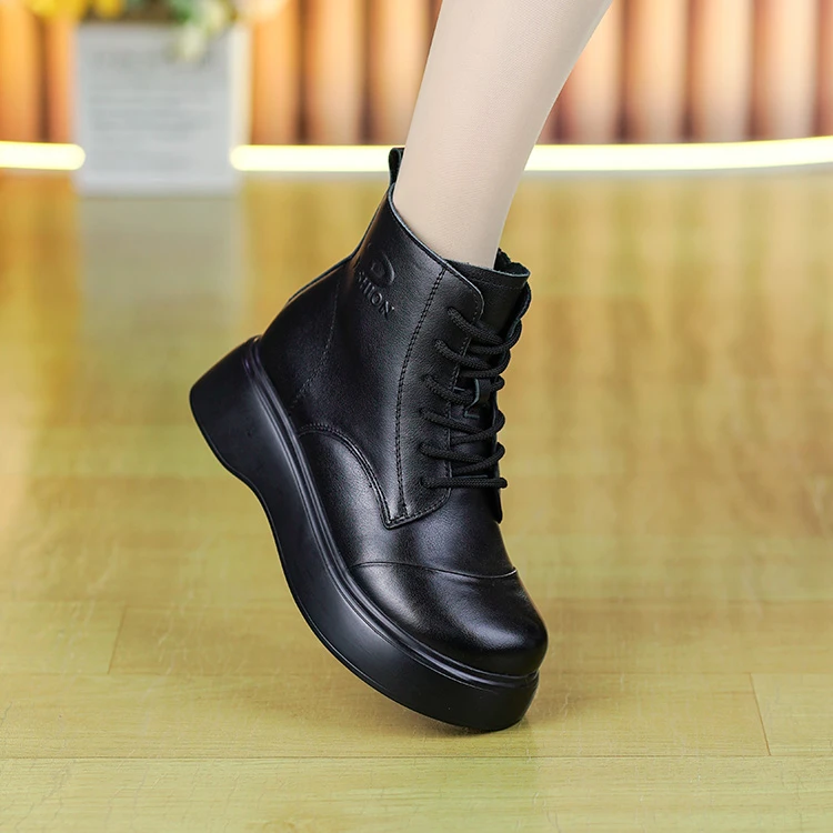 1182-1 丹~秋季新款真皮英伦风短靴头层牛皮圆头松糕厚底马丁靴