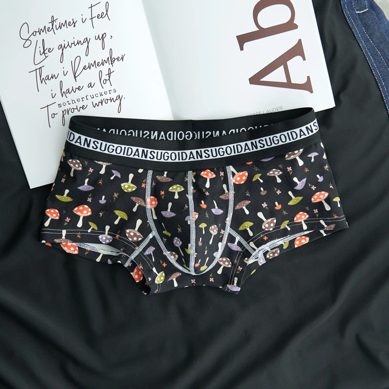 贾鲁萨加高端时尚男士纯棉潮流卡通印花低腰透气个性四角内裤