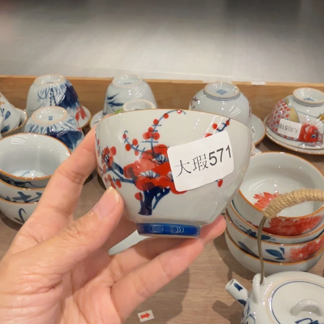 釉下手绘茶具微瑕