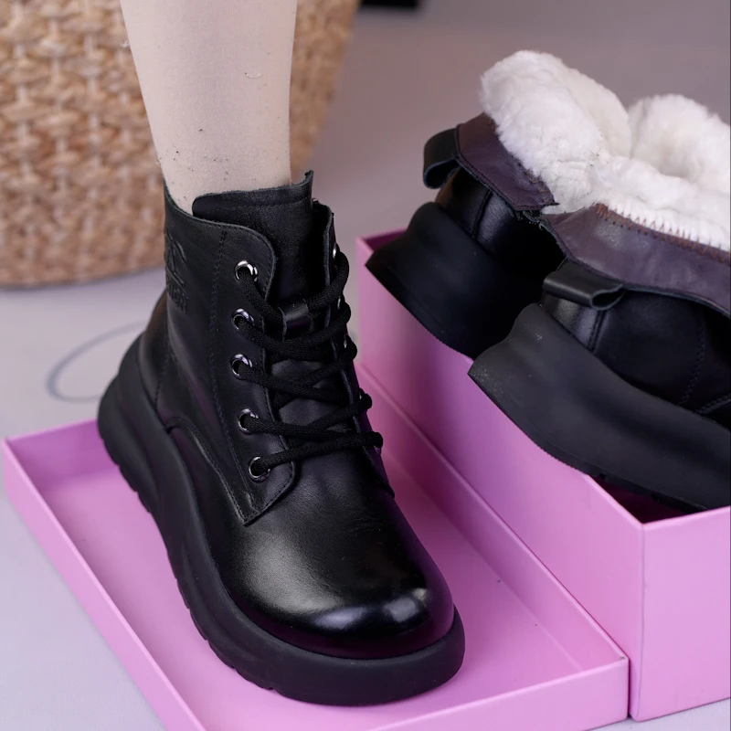 2025秋冬新款头层牛皮马丁靴女真皮圆头厚底加绒羊毛女靴系带短靴