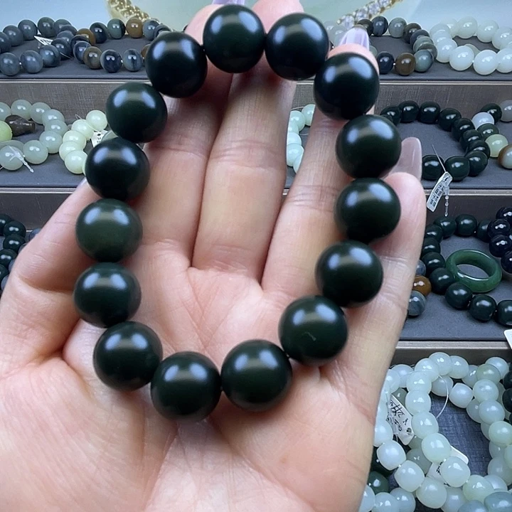 和田玉未镶嵌手链