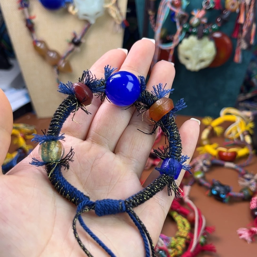 陈***错玛瑙/玉髓手链未镶嵌