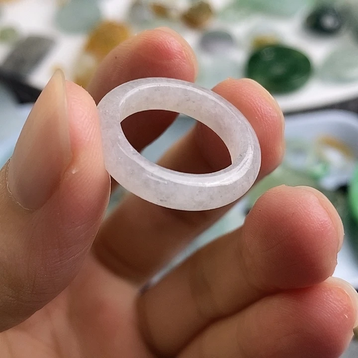 安****翡翠未镶嵌吊坠(不含链)
