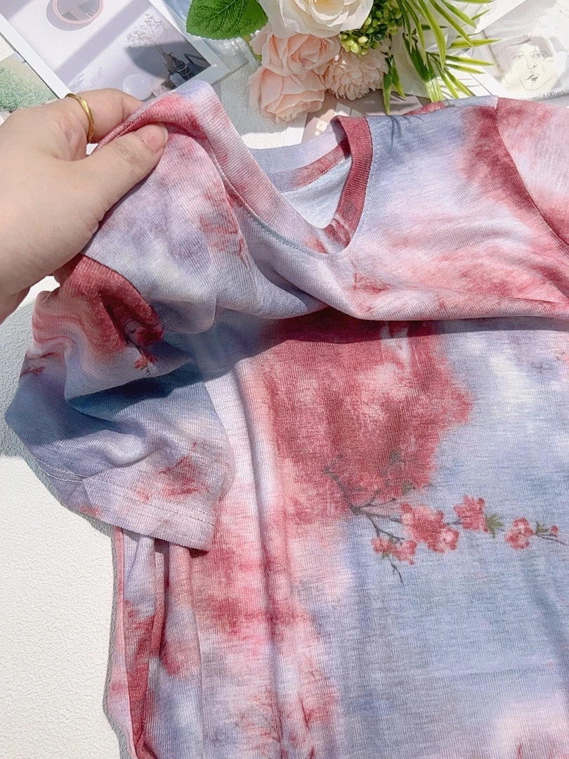 初秋家春季新款小梅花短袖内搭衫