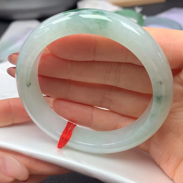 翡翠手镯未镶嵌57正圈