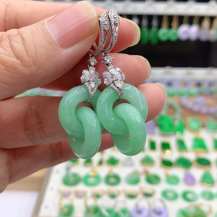 翡翠18K金镶嵌耳饰
