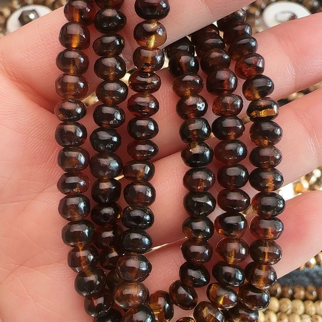 琥珀未镶嵌手链抚顺琥珀