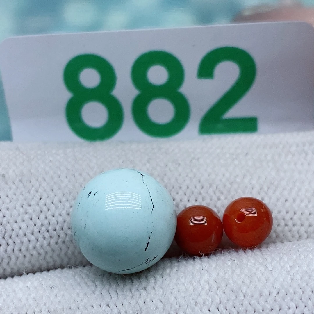 南红玛瑙未镶嵌珠宝奇石