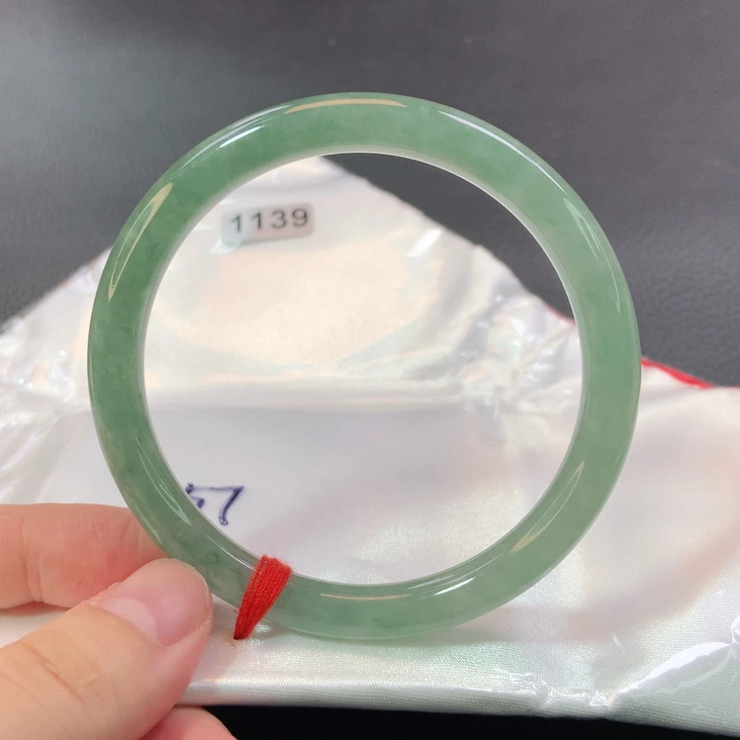 翡翠手镯未镶嵌1139号