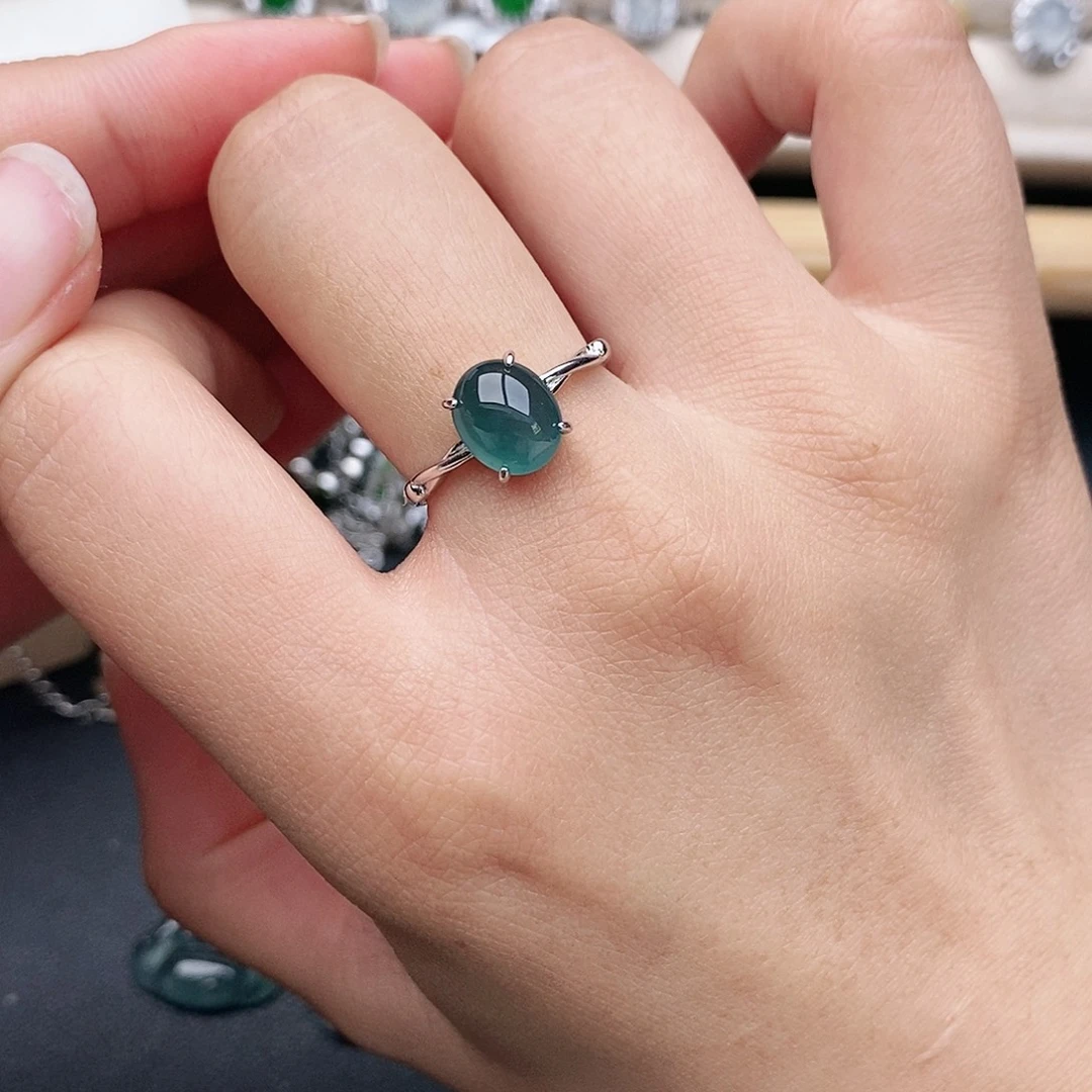 斯***.翡翠银S925镶嵌戒指