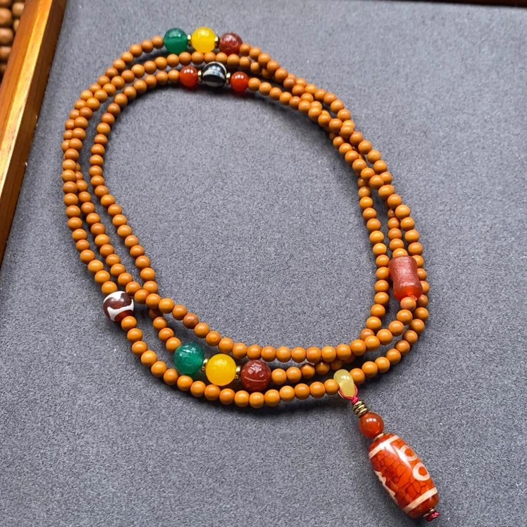 橄榄核吊坠未镶嵌核尖