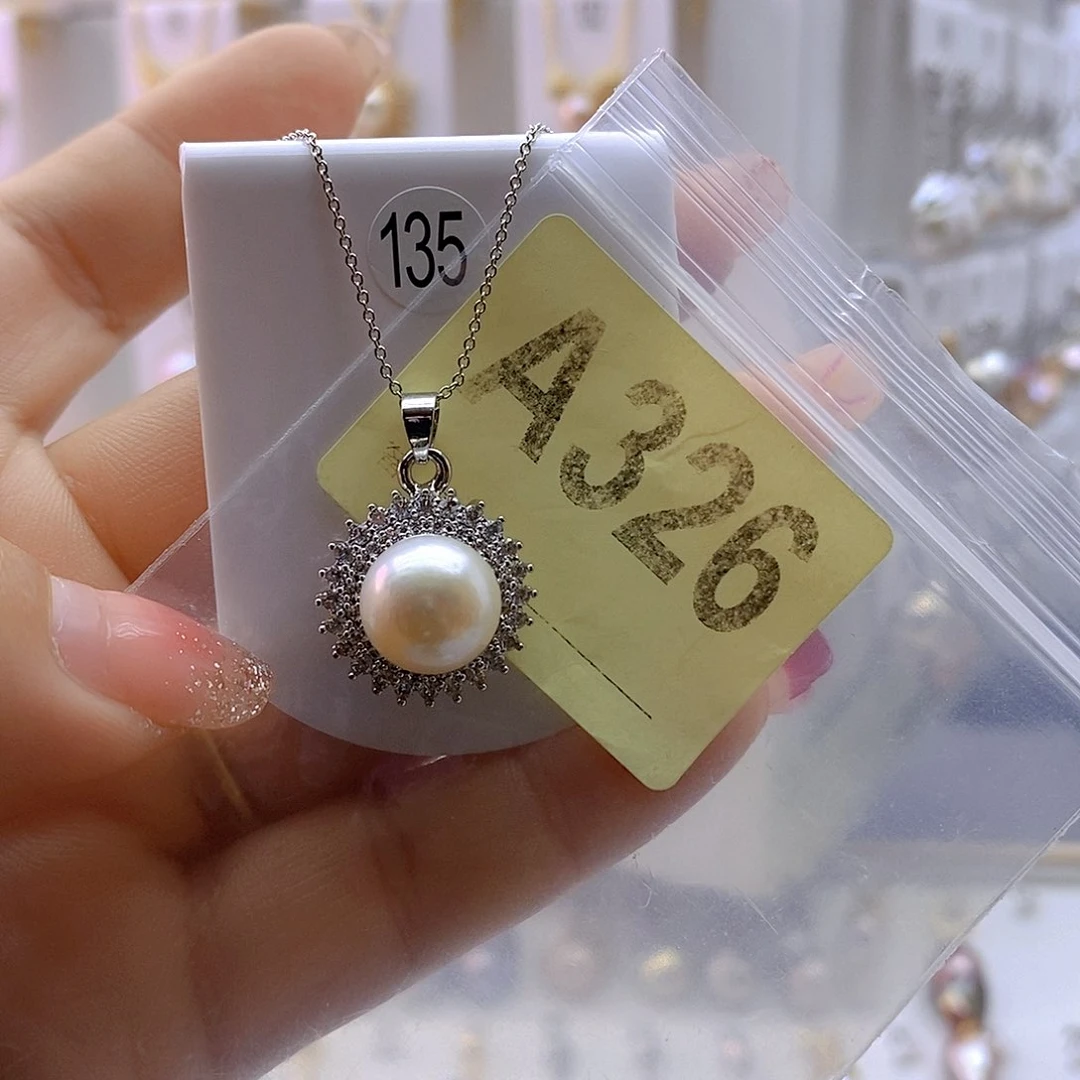 淡水珍珠颈饰未镶嵌彼*花