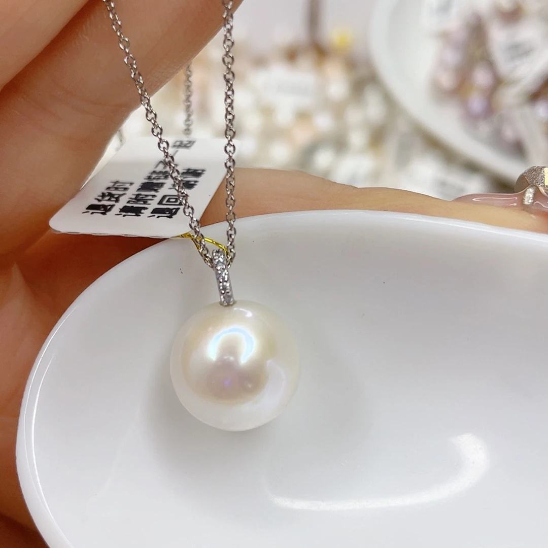 淡水珍珠未镶嵌吊坠(赠链)