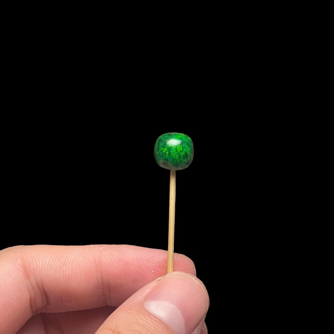 猛犸虬满脑呛色单珠微微瑕疵明显特色单品