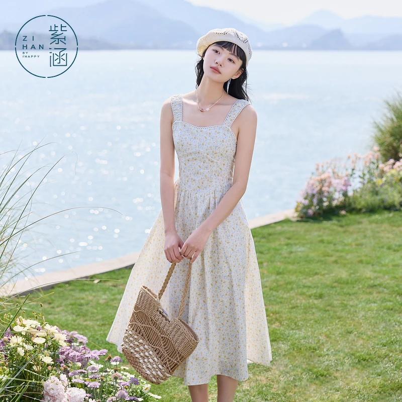 紫涵碎花花边吊带连衣裙女2025夏季新款甜美浪漫高腰飘逸a字长裙