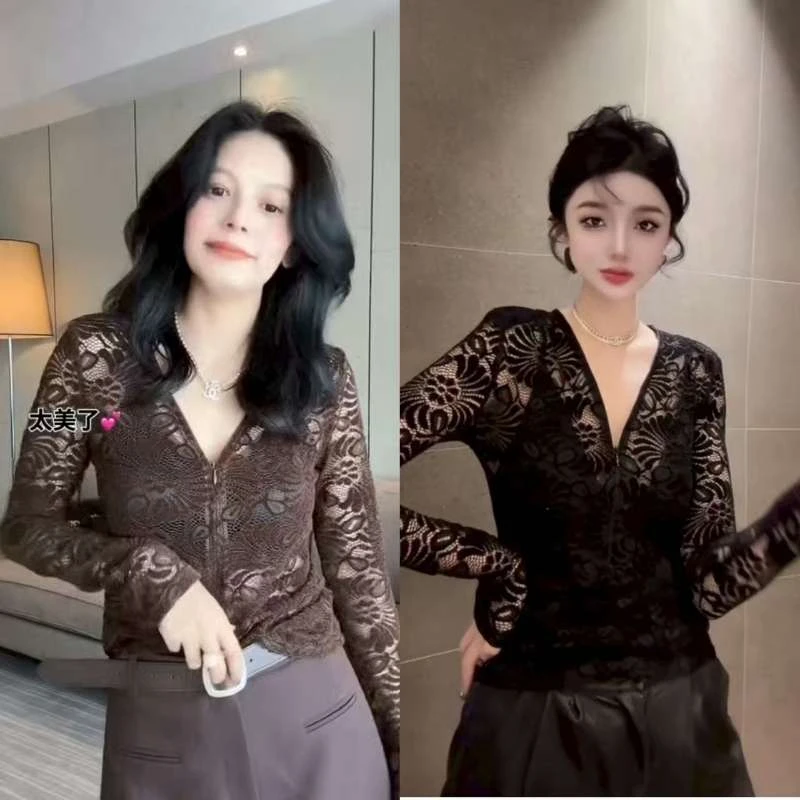 欧货时尚设计感小众性感辣妹纯欲V领蕾丝上衣女轻奢高级感打底衫