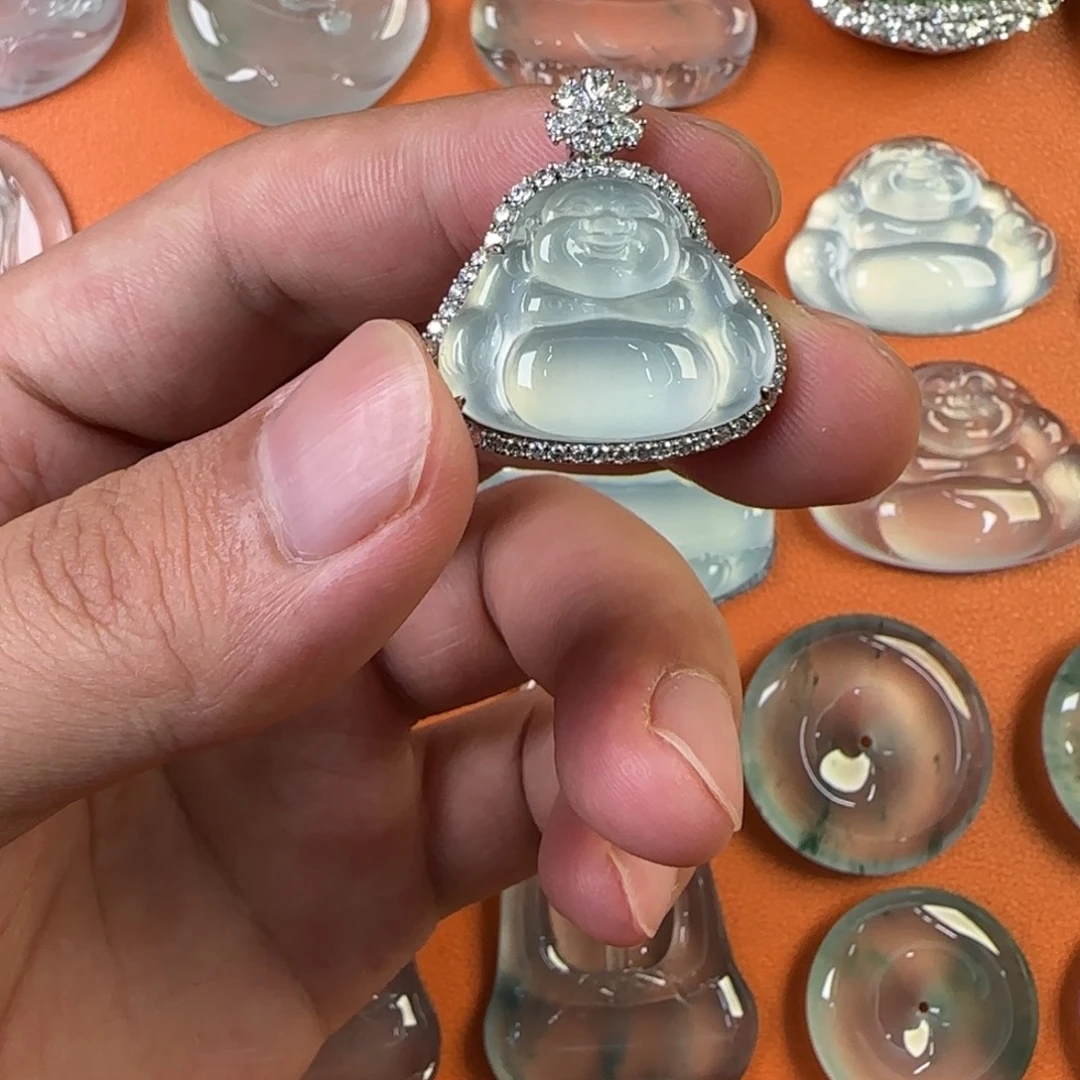 未镶嵌定制翡翠天然