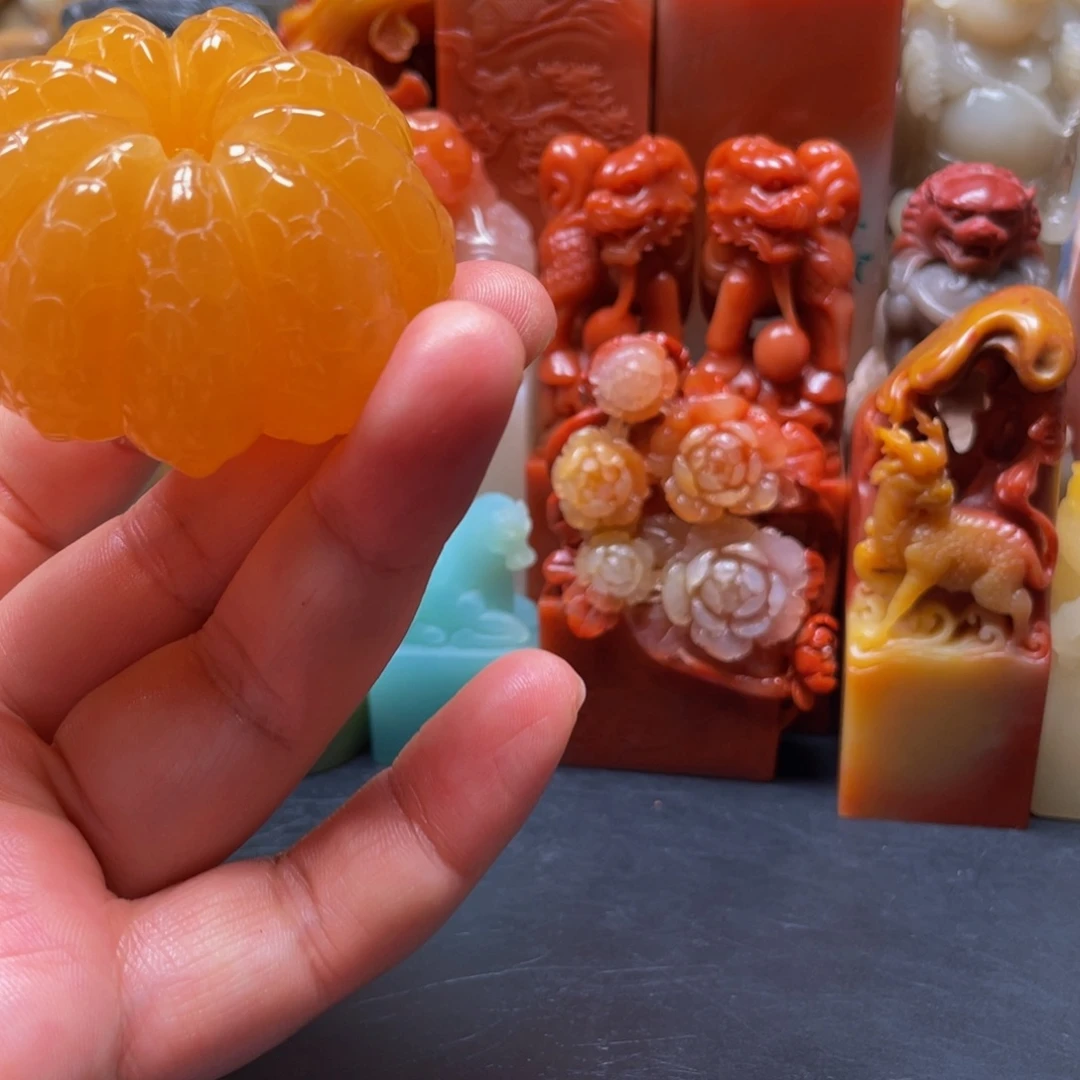 寿山石印石精美金田黄