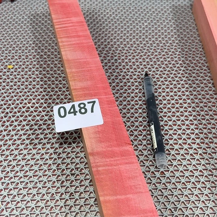 罗***武粉红象牙木源头批发