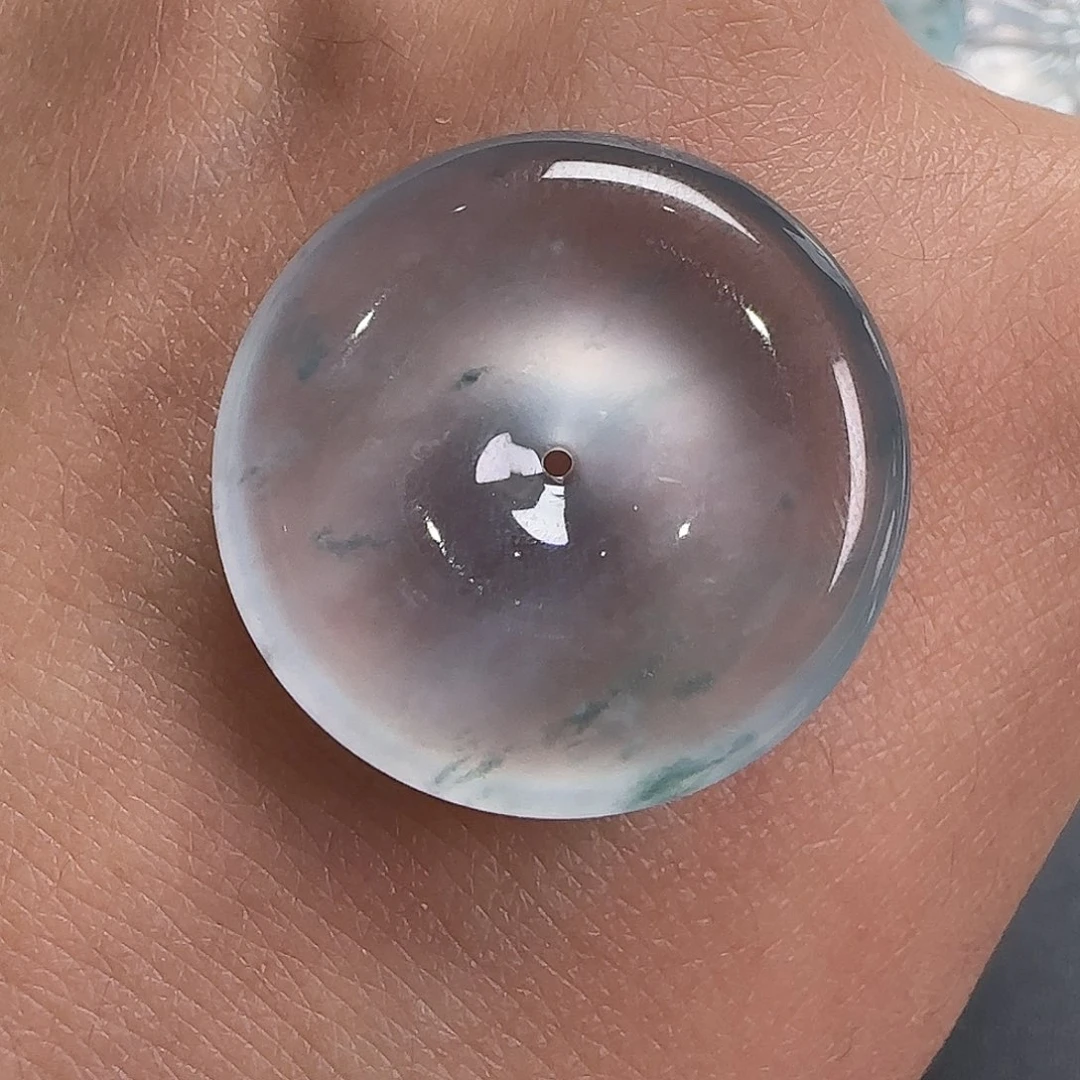 翡翠未镶嵌颈饰