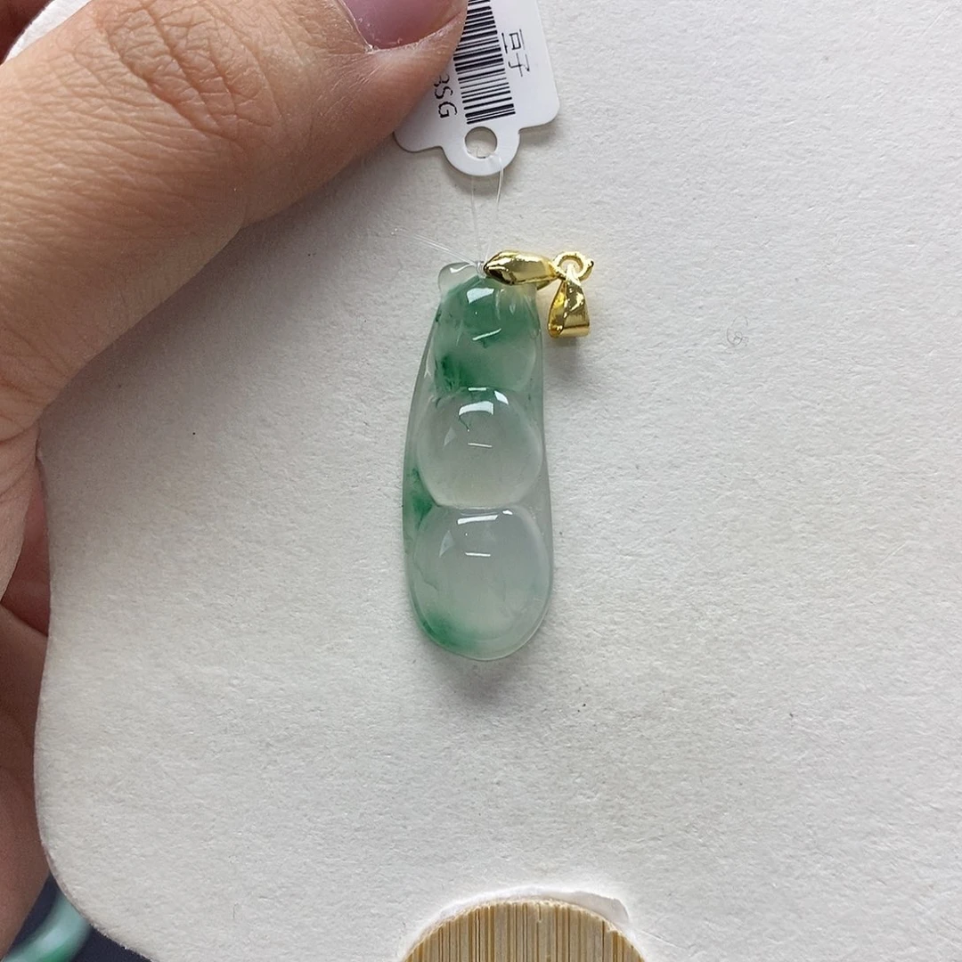 石英质玉颈饰合金宝*爷