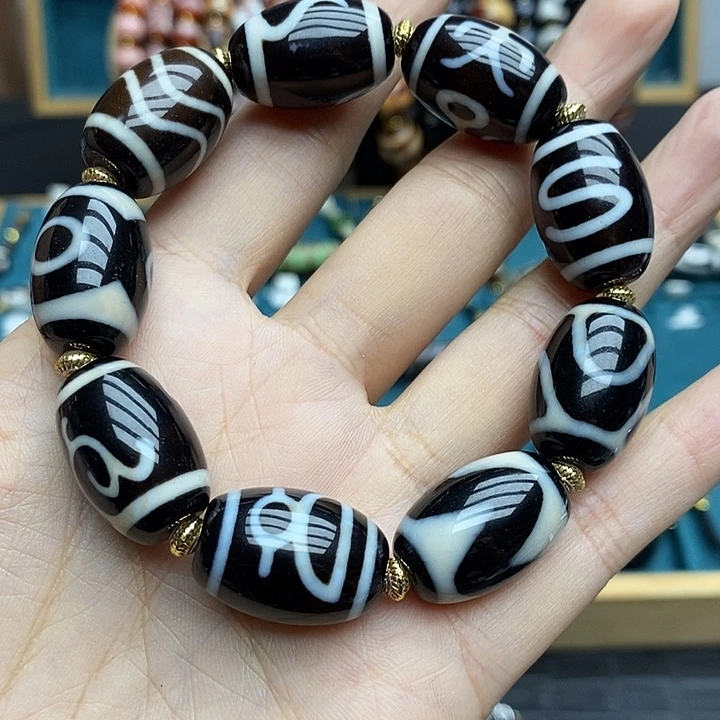 玛瑙/玉髓颈饰合金