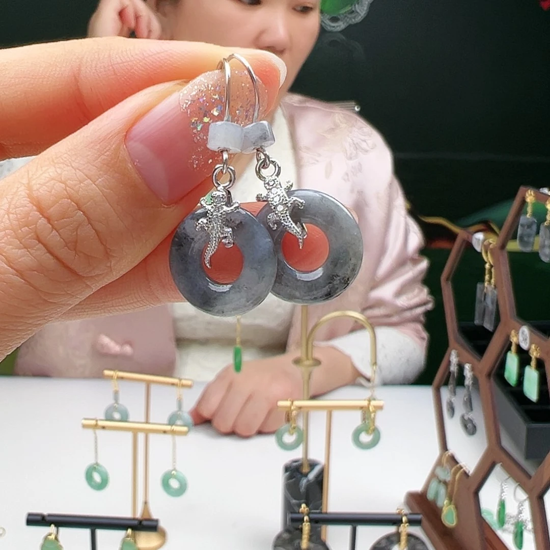 翡翠耳饰银S925镶嵌天然翡翠耳饰银s925镶嵌
