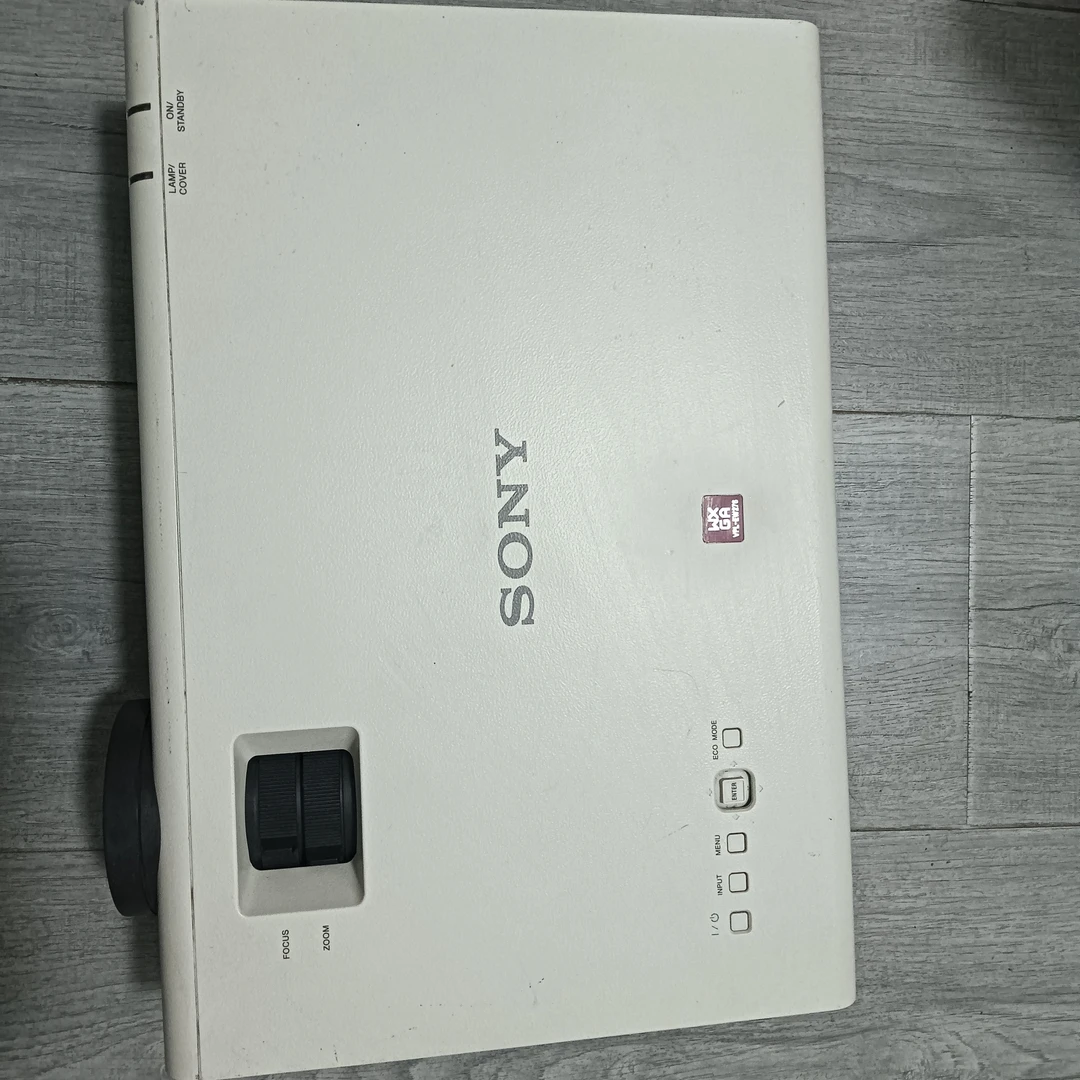 二手高清投影机运费自理