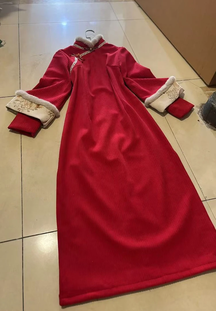 1585 红色 双袖 小花 彩带 条纹 【红山奈】旗袍