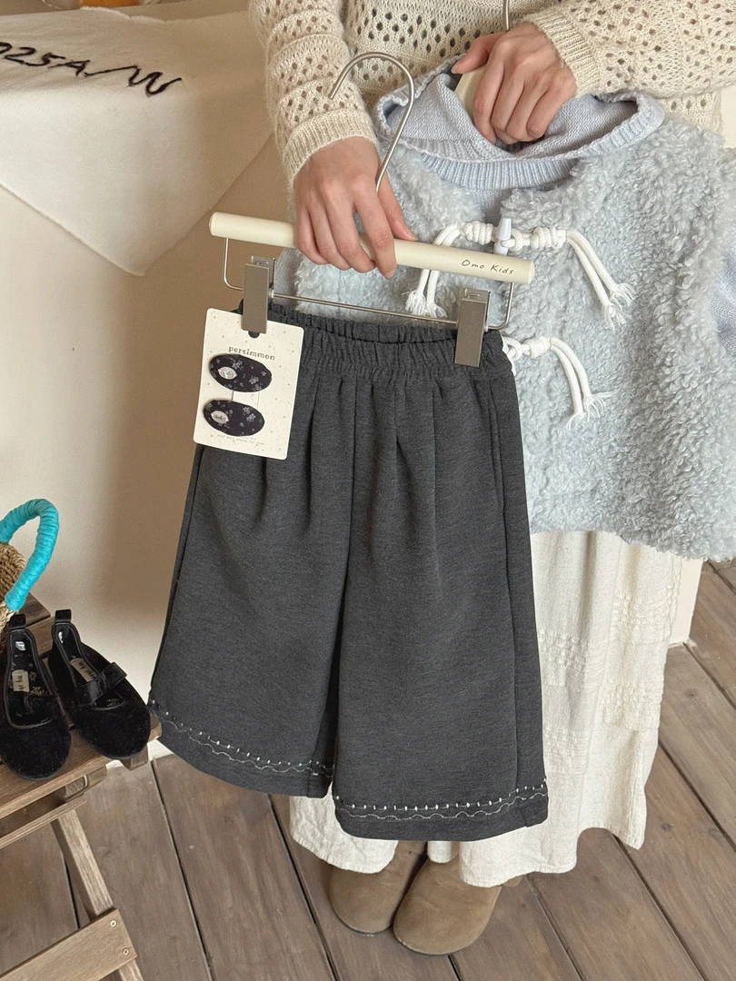 SY-86046-儿童韩系下摆特种刺绣休闲裤（秋冬款）