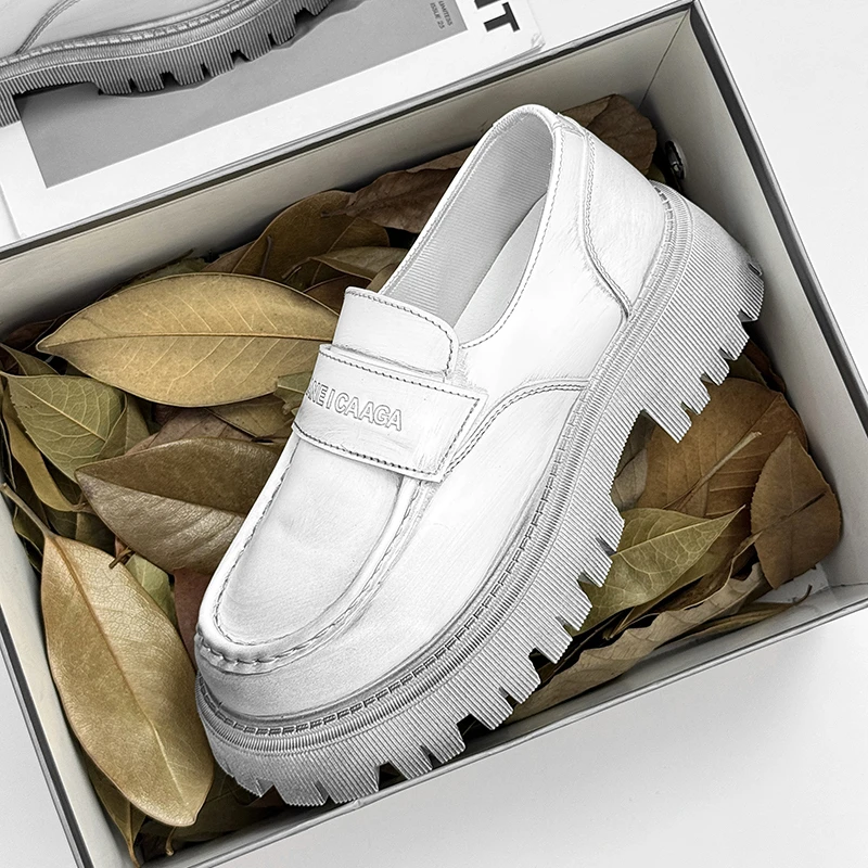 厚底男鞋子潮鞋2025秋冬季新款复古擦色脏脏鞋男生港风百搭板鞋子