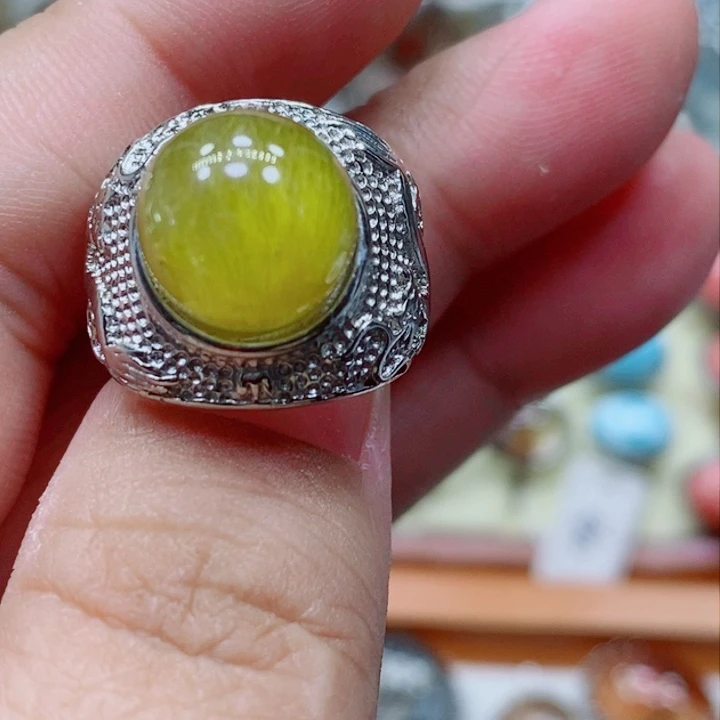 未镶嵌颈饰水晶水晶