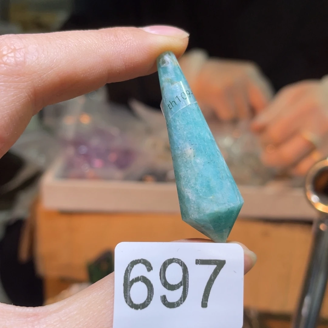 未镶嵌珠宝半成品水晶