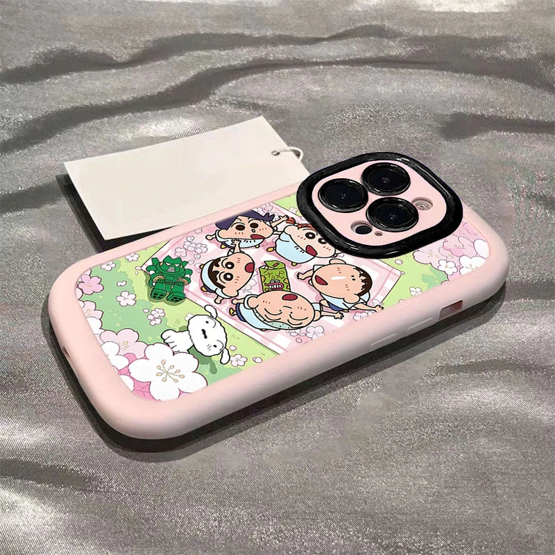 春日旅游小新适用iphone16promax苹果15/14P手机壳泡芙131211全包