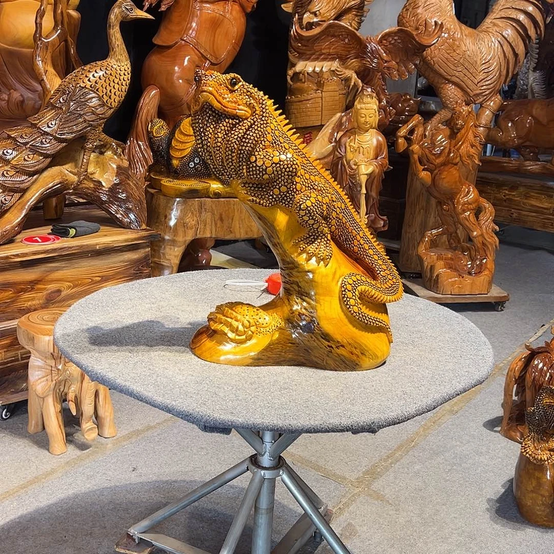 大***地香樟木纯手工制作工艺品