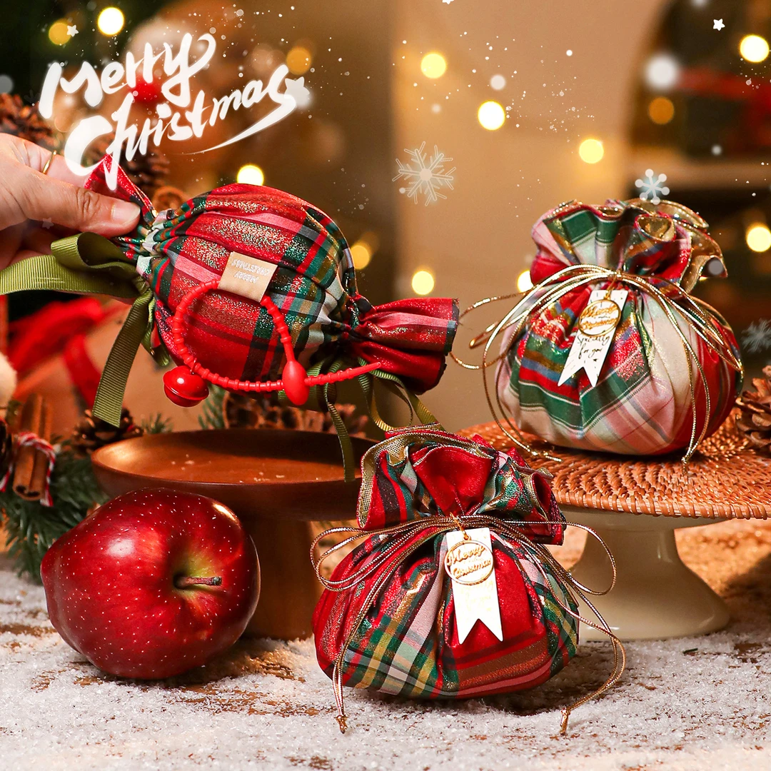 平安夜圣诞节礼物袋丝绒苹果袋圣诞装饰儿童糖果手提平安果包装袋