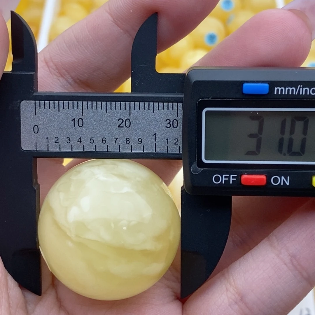 连***丶未镶嵌蜜蜡裸石白花妖花微瑕圆珠