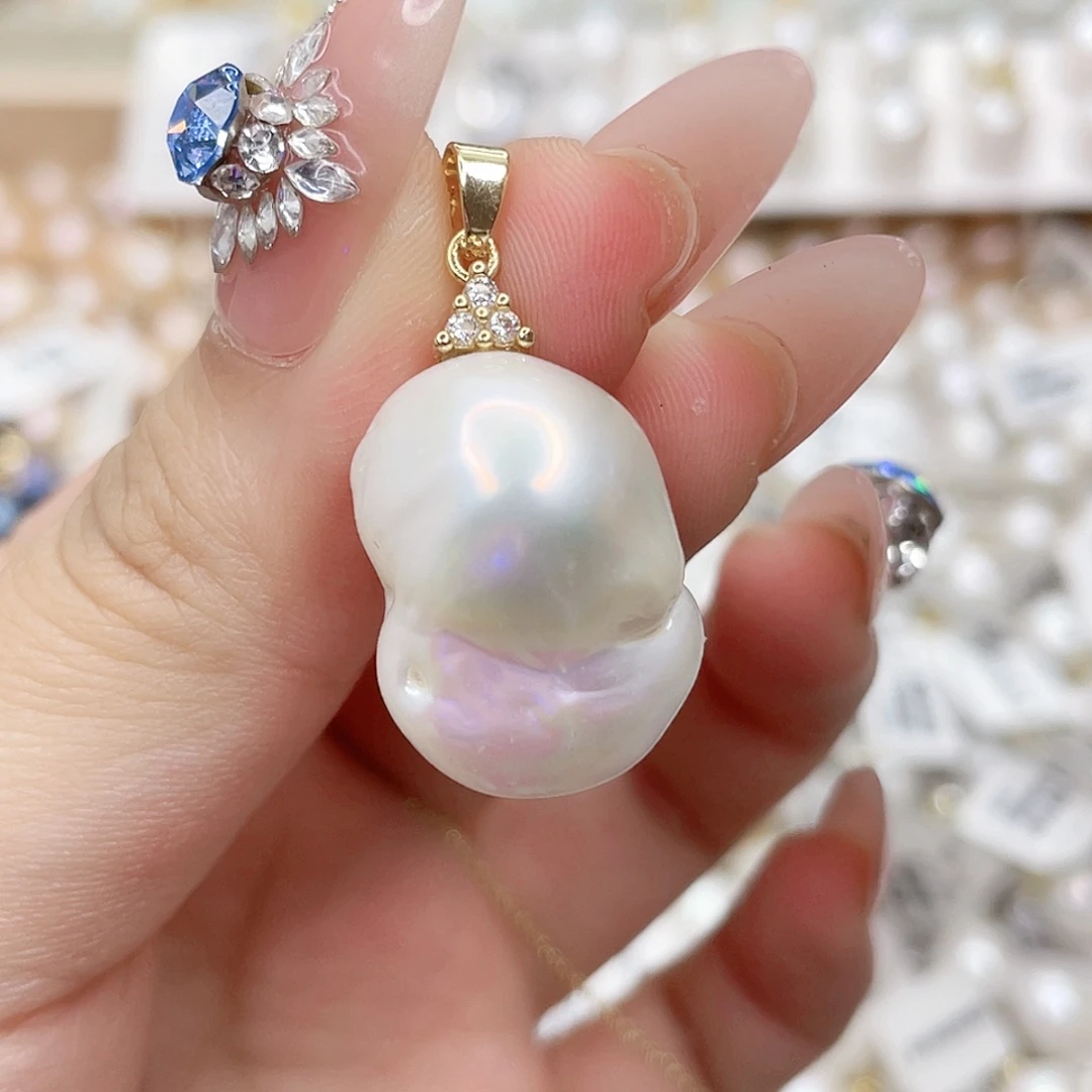 淡水珍珠未镶嵌吊坠(赠链)