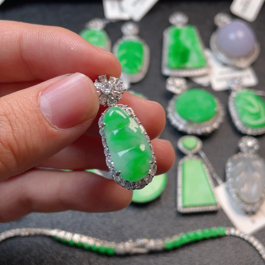 翡翠吊坠(不含链)银S925镶嵌